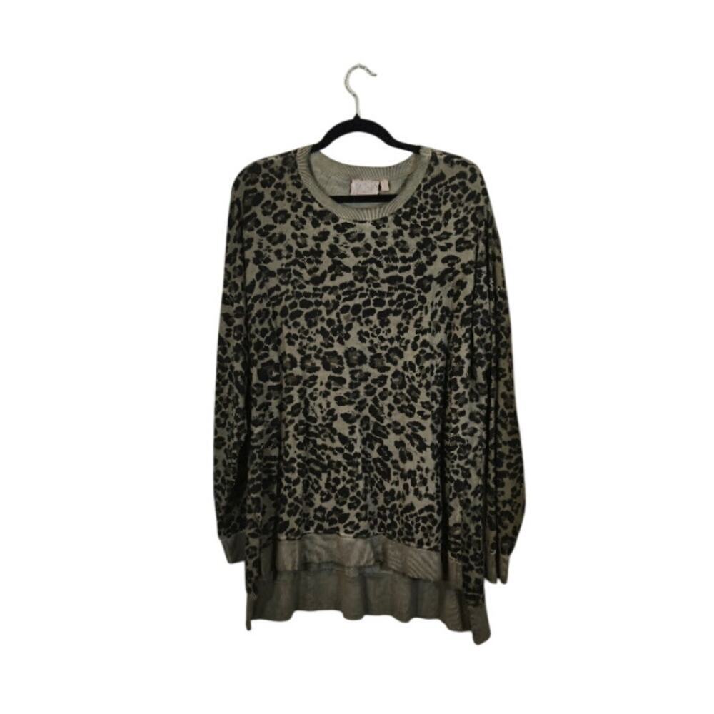 Dantelle Women's Animal Print Top Size 1X Green High Low Hem Bohemian Preppy